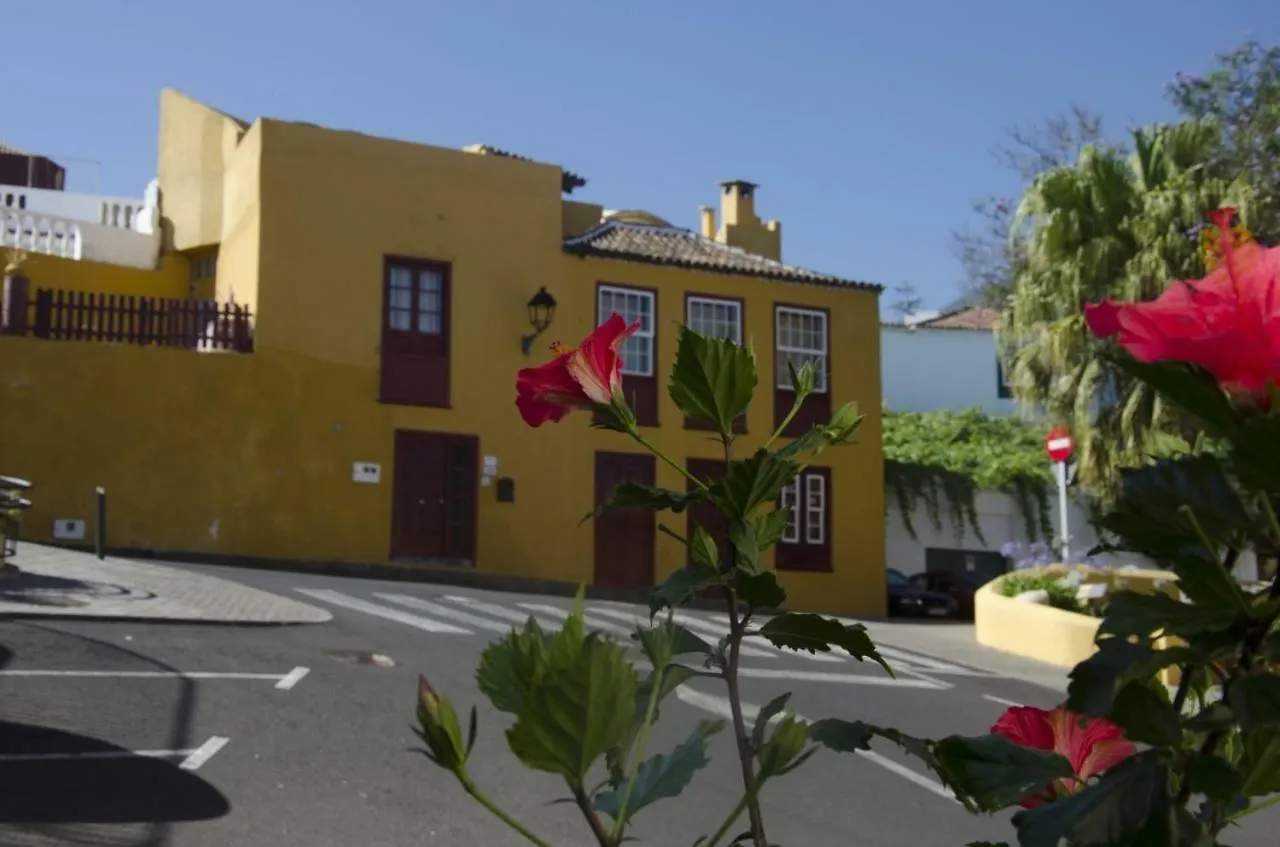 Canarian House With Views And Pool Los Realejos Ferienhaus