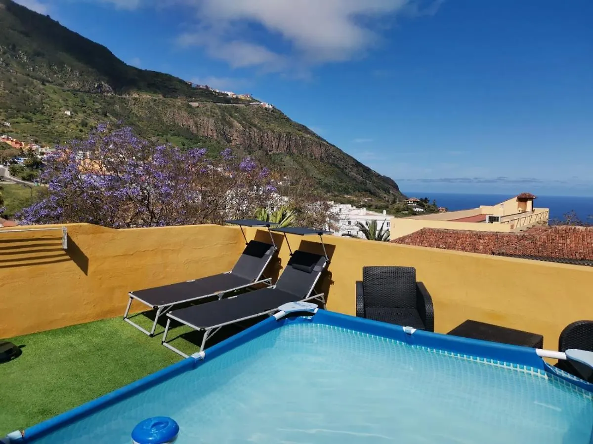 Canarian House With Views And Pool Los Realejos