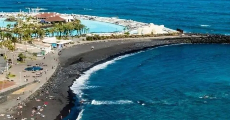 Canarian House With Views And Pool Los Realejos